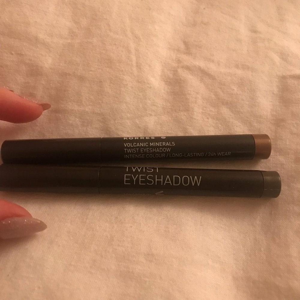 Korres Volcanic Minerals Twist Eyeshadow